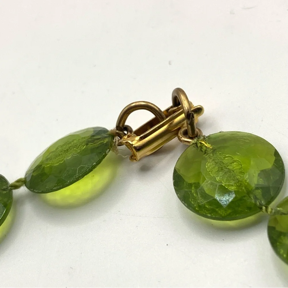 Colorful Vintage Long Yellow and Green Lucite Beaded Necklace W/ Fold over clasp - Picture 6 of 8